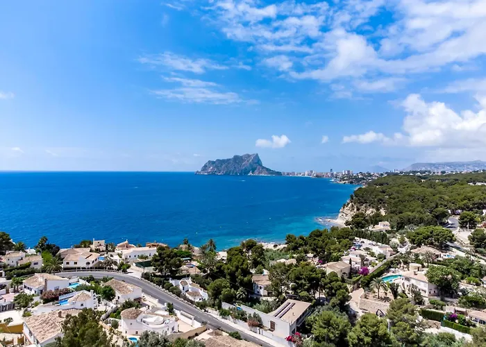 Villa Guzman - Arc Cap Blanc