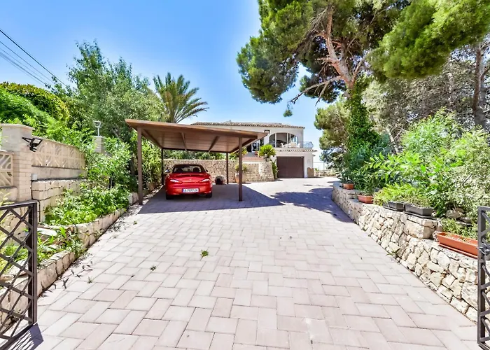 Guzman - Arc Villa *