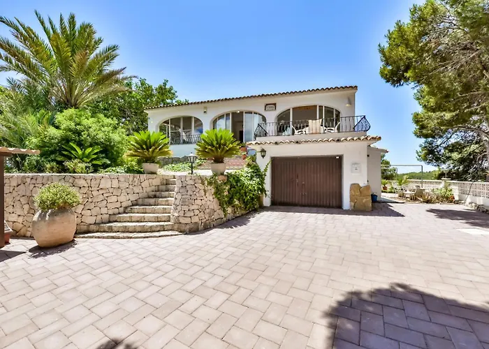 Guzman - Arc Villa